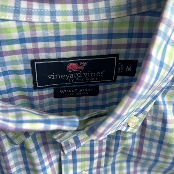 Vineyard Vines button down Whale shirt - Picture 3 of 3